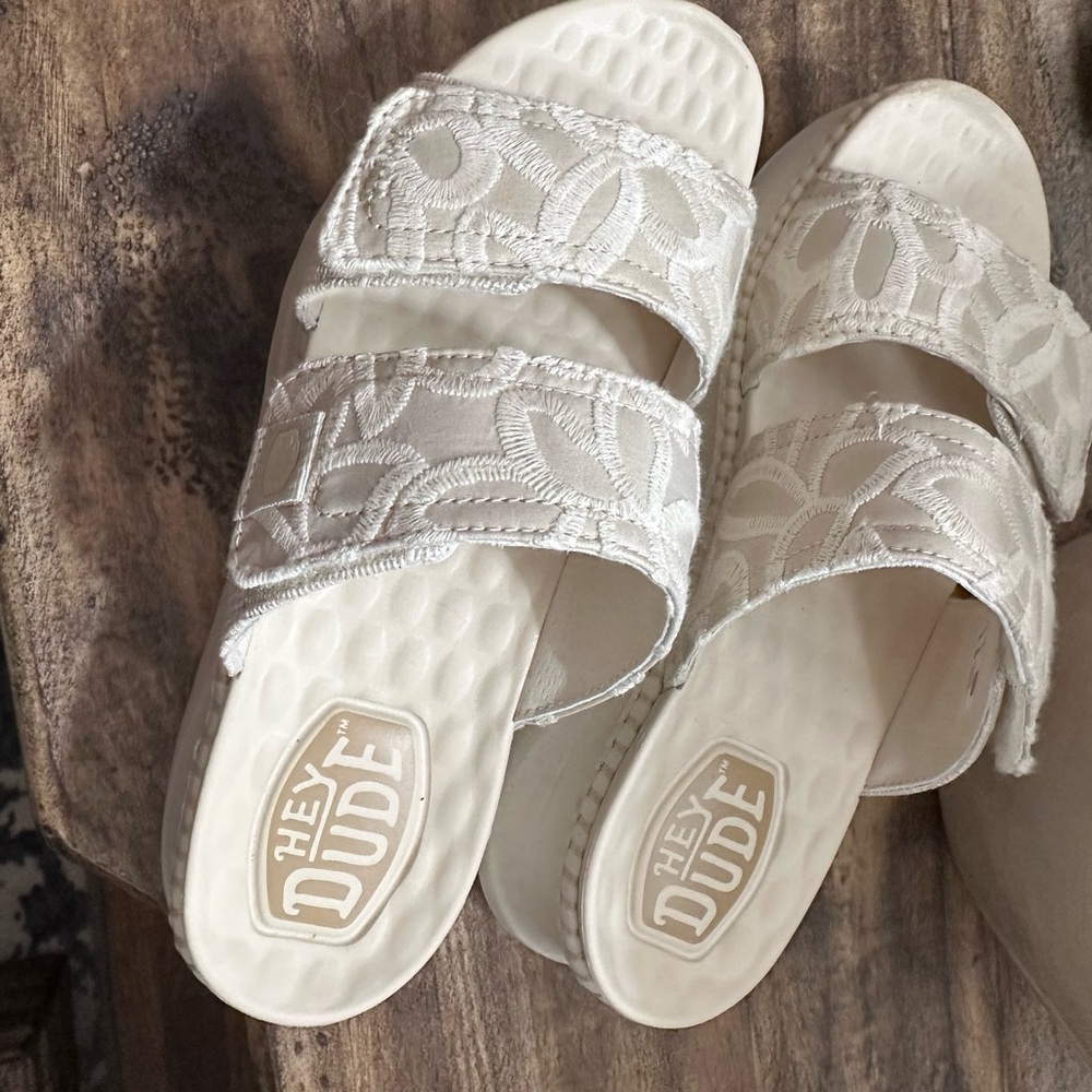 Hey Dude Delray Whipstitch in cream